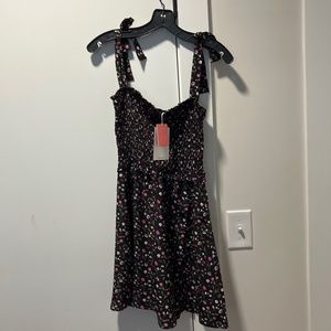 NWT The Frolic floral dress